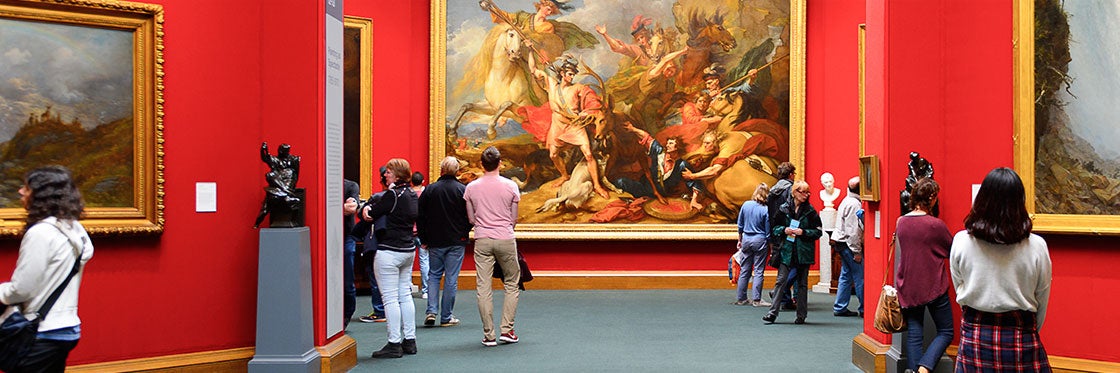 Planifica tu visita con pases para museos y galerías en español